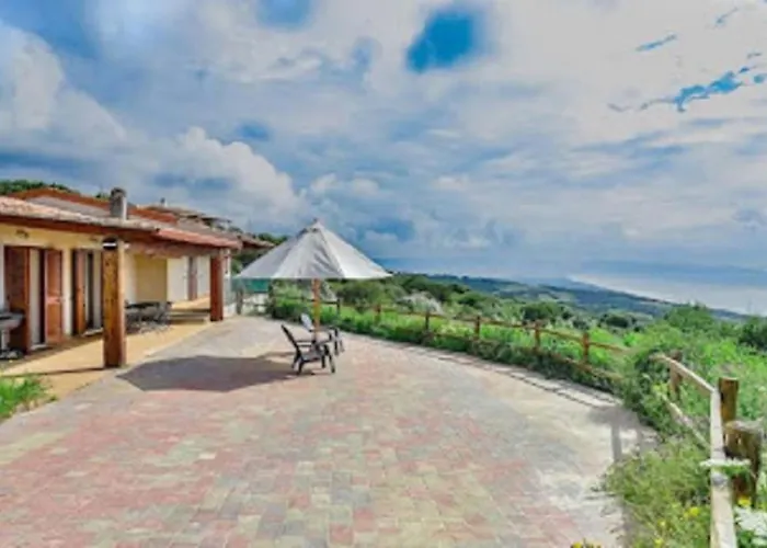 Villa In Sardinia Isola Rossa Minutes From Beaches